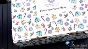 Geschenktipp für Unentschlossene, die noch Geschenke für Weihnachten suchen. Boutique vegan Box mit veganen Produktneuheiten in limitierter Auflage!