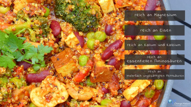 Rezept: Nährstoffreiche Quinoa Pfanne mit Räuchertofu – vegan