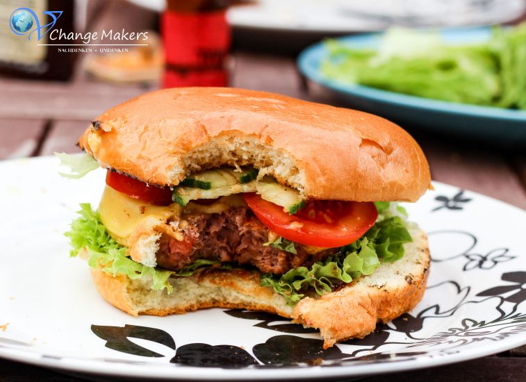 Geschmackstest: Der vegane Next Level Burger von Lidl ist der Oberkracher und wirklich „next Level“! Geniales Preis Leistungsverhältnis!