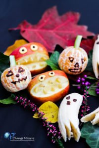 5 ganz einfache und super leckere vegane Halloween Snacks. Auch ideal für Kinder! Ohne sonderbare Zutaten und schnell gemacht.
