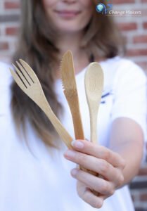Seit Corona ist die Müllmenge gestiegen! Passend zum Plastikverbot für Einwegplastik erfährst du, was du noch tun kannst! Plastikfreie Alternativen